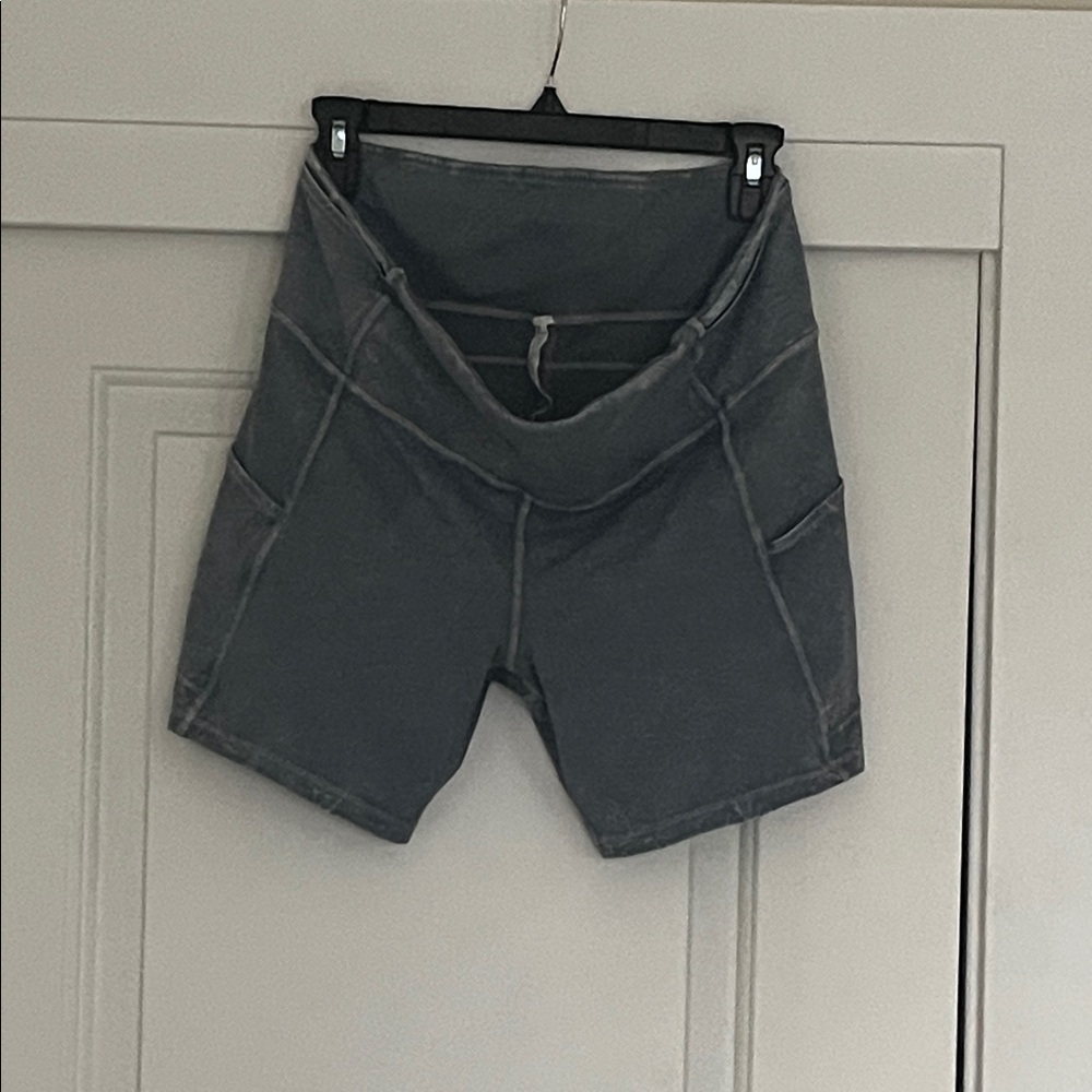 Lululemon Women's Charcoal Shorts